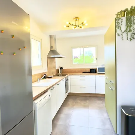 Apartmán Le Cabes - Climatisation - Bbq -terrasse & Jardin- Free Parking 2 Places-wifi - Teletravail - Sudsejourconciergerie Cabestany