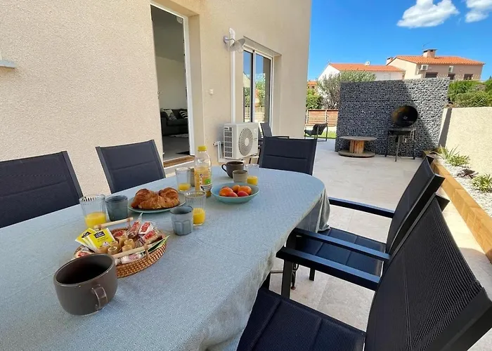 Le Cabes - Climatisation - Bbq -terrasse & Jardin- Free Parking 2 Places-wifi - Teletravail - Sudsejourconciergerie